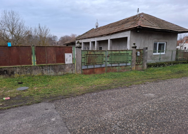 Útulný rodinný dom, 120 m2, Pohronský Ruskov, okr. Levice