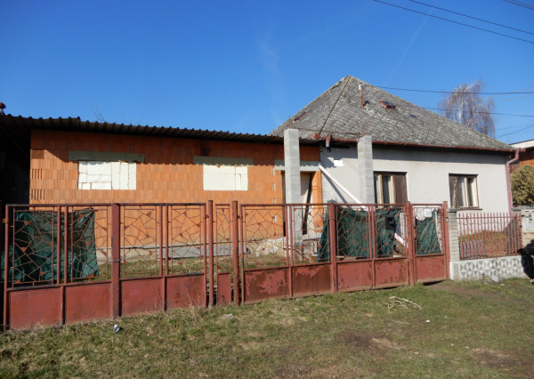 Rodinný dom, 180 m2, Beša, okr. Levice