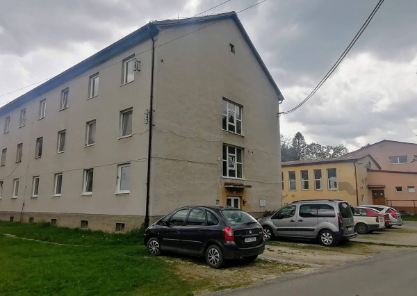 Prenájom jednoizbového bytu v Smolniku