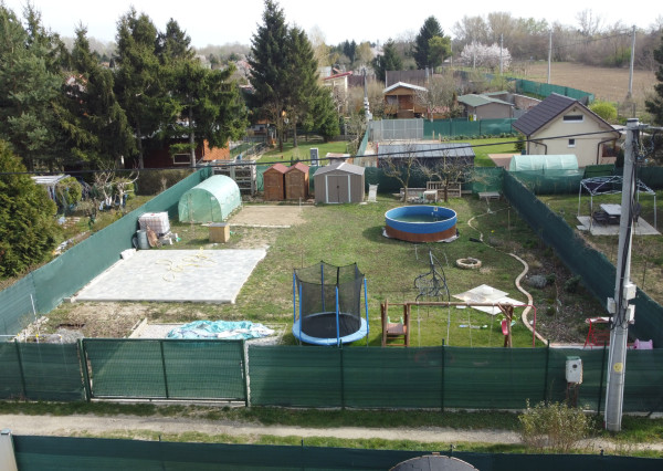 Dvojzáhrada v Kráľovej nad Váhom pri Váhu o výmere 523 m2 EXKLUZÍVNE