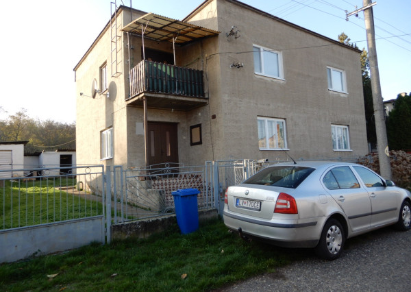 Slnečný rodinný dom, 121 m2, garáž, Pastovce, okr. Levice