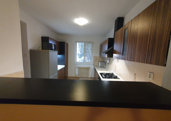 Zaujímavá cena Rodinný dom 5iz+garáž+2x park. JUH PN