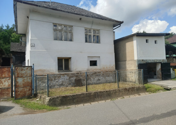 INVESTIČNÁ PRÍLEŽITOSŤ: Takmer 30-árový pozemok s obrovskou víziou v lone prírody (Miklušovce)