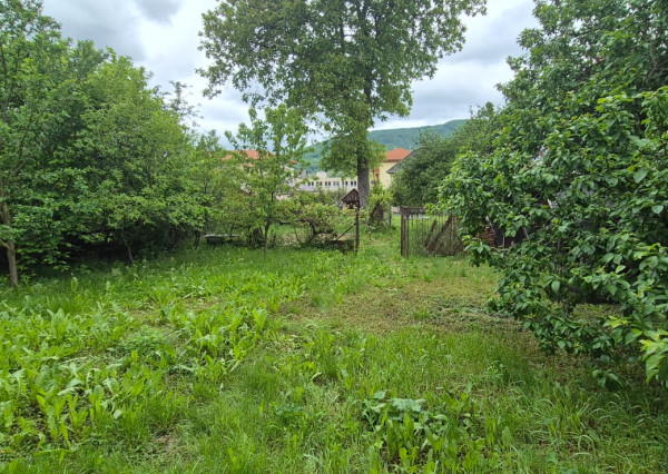 Pozemok na predaj v obci Tekovská Breznica