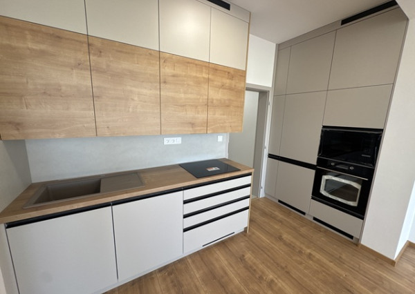 ZAUJÍMAVÉ 3i dom+kuchyňa 1xparkovanie+záhrada 82m2 Vrbové