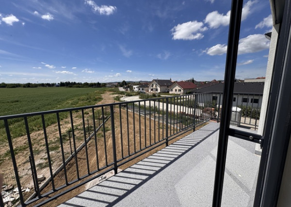 POSLEDNÝ 3i byt+kuchyňa+1x park. miesto (86,79m2) Krakovany