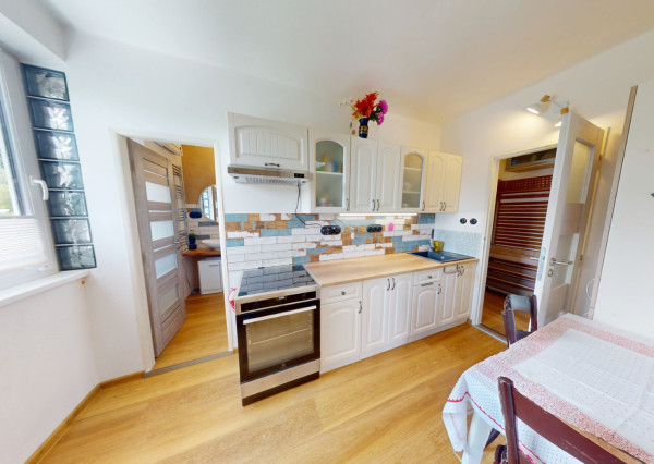 2-IZBOVÝ BYT, 55 m², VEĽKÝ BALKÓN, LIPTOV - MALATÍNY