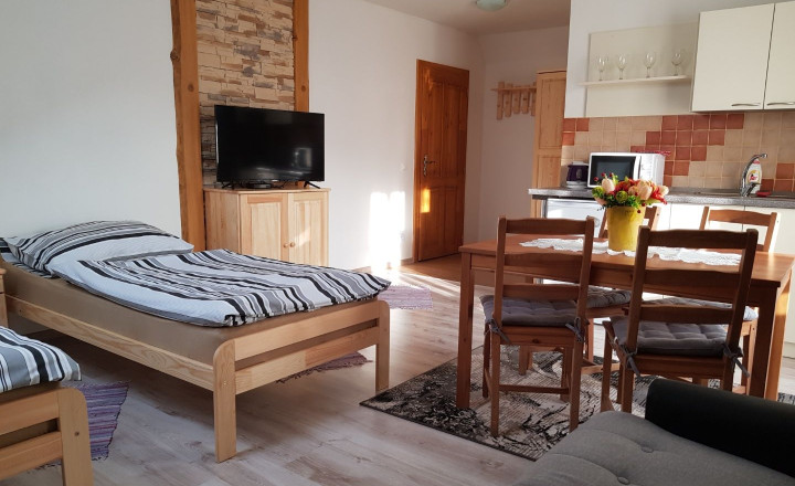 Investičná príležitosť v srdci Sklených Tepliciach - fotografia 9