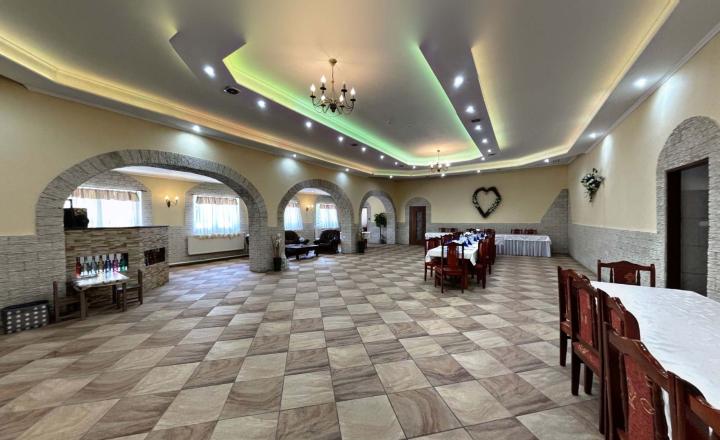Investičná príležitosť. Reštaurácia s barom v Gelnici-časť MáriaHuta o celkovej rozlohe 900 m2. - fotografia 14
