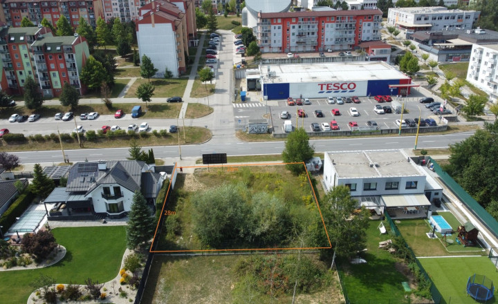 ŽILINA HÁJIK - EXKLUZÍVNY POZEMOK PRE RD - VÝMERA 788m2
