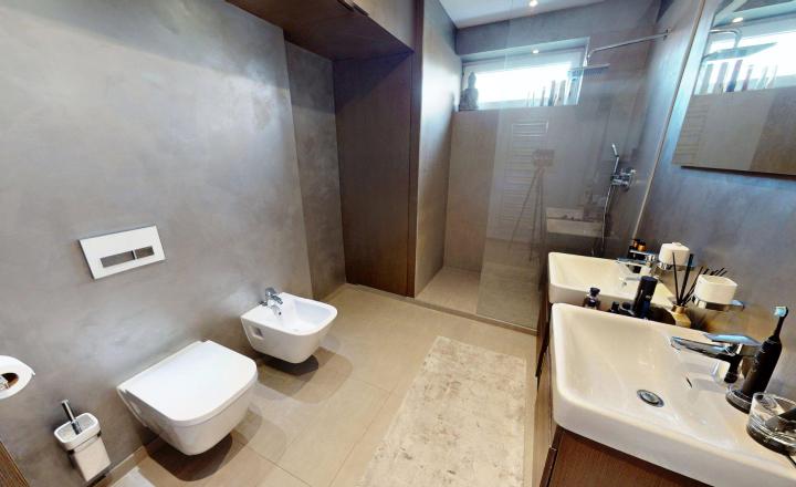 ŽILINA CENTRUM- EXKLUZÍVNY 3i BYT (107 m2) + GARÁŽ + POZEMOK - fotografia 8