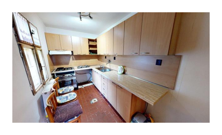 RD v obci Stará Myjava aj s pozemkom o výmere 370m2.