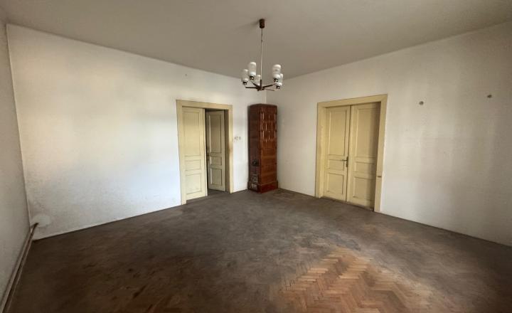 3-izbový veľký byt Martin - centrum , pôvodný stav, záhrada - fotografia 3