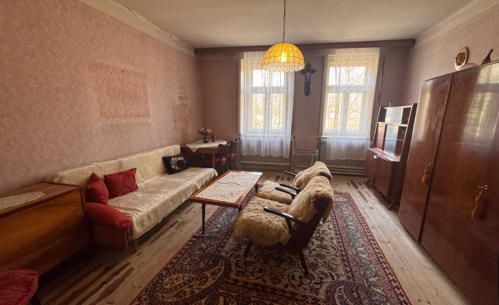 Rodinný dom, pôvodný stav, 1 787m2, Kráľová pri Senci
