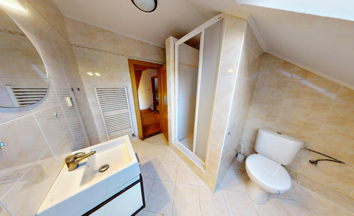 REZERVOVANÉ ŽILINA-BYTČICA - 6 IZBOVÝ RODINNÝ DOM - fotografia 12