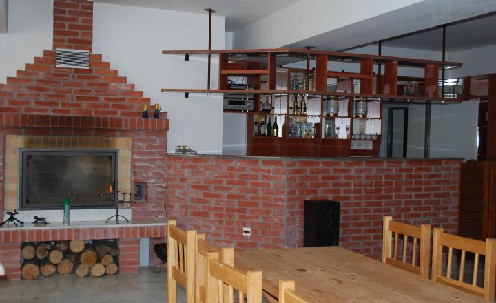 Vila Ranč - Krásna príroda, jazero, chov koní, apartmány, bazén, bowling, spoločenské akcie, kopec prírody, športu a relaxu - fotografia 10