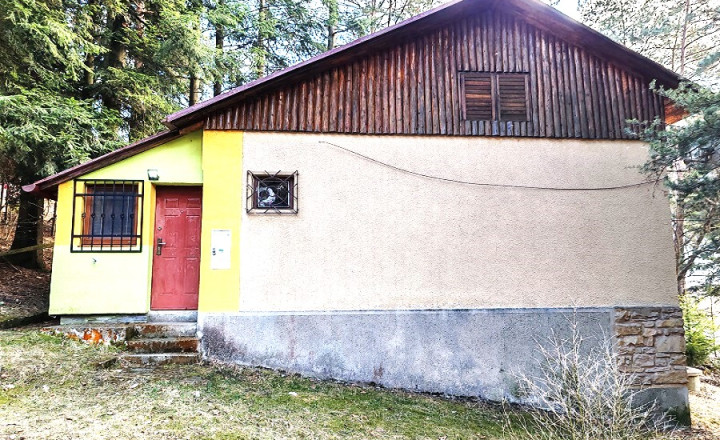 EXKLUZÍVNE! CHATA v rekreačnej oblasti DRIENICA o výmere 49 m2. - fotografia 1