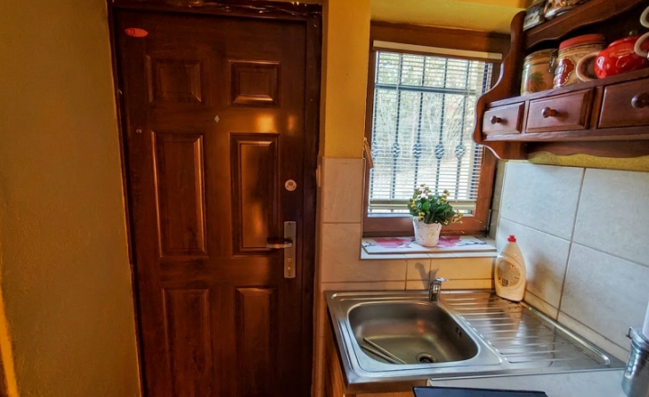 EXKLUZÍVNE! CHATA v rekreačnej oblasti DRIENICA o výmere 49 m2. - fotografia 9