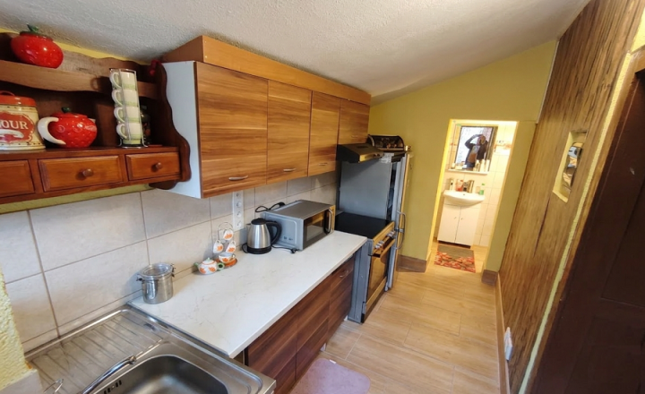 EXKLUZÍVNE! CHATA v rekreačnej oblasti DRIENICA o výmere 49 m2. - fotografia 8