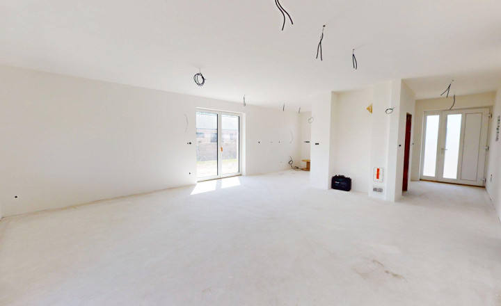 4 izbový bungalov, garáž, 600m2, Vinosady okres Pezinok - fotografia 3