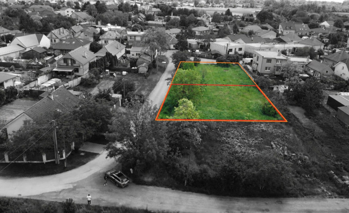 Stavebný pozemok, 650m2, Tureň, okres Senec - fotografia 1