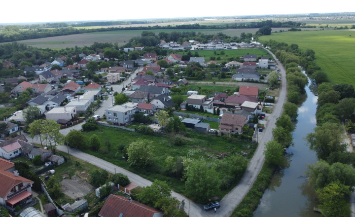 Stavebný pozemok, 650m2, Tureň, okres Senec