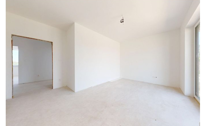 4 izbový bungalov, garáž, 540m2, Hájna ulica, Bernolákovo - fotografia 3