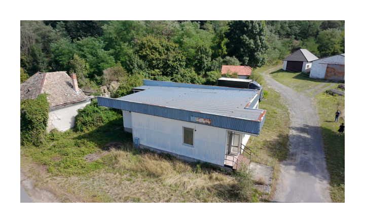 Bývalé potraviny s dušou v srdci Ľuboriečky – priestor pre vaše sny! - fotografia 7