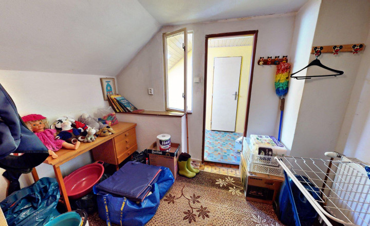 RODINNÝ DOM TERCHOVÁ - VYŠNÉ KAMENCE, POZEMOK 2398 m² - fotografia 34