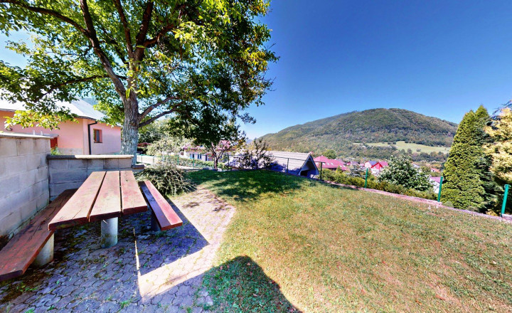 RODINNÝ DOM TERCHOVÁ - VYŠNÉ KAMENCE, POZEMOK 2398 m² - fotografia 38