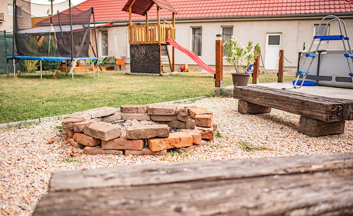 Investičná príležitosť- Chalupa Slniečko v Dolnom Ohaji pri Podhajskej je na PREDAJ - fotografia 1