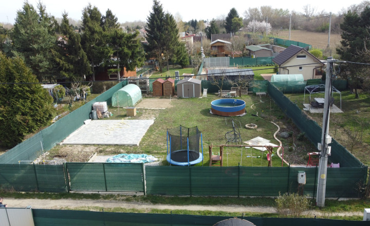 Dvojzáhrada v Kráľovej nad Váhom pri Váhu o výmere 523 m2 EXKLUZÍVNE