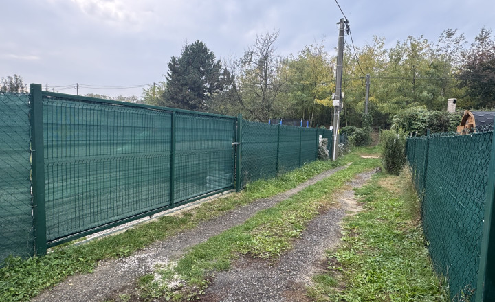 Dvojzáhrada v Kráľovej nad Váhom pri Váhu o výmere 523 m2 EXKLUZÍVNE - fotografia 3