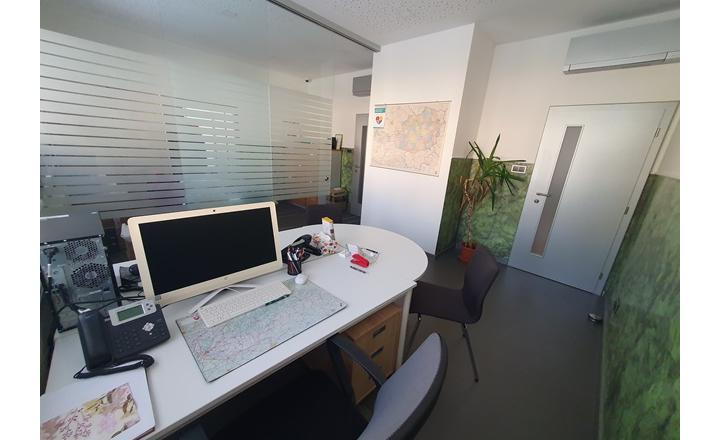 Moderní kancelárske priestory+3izb.byt, Piešťany,Ststaničná - fotografia 3