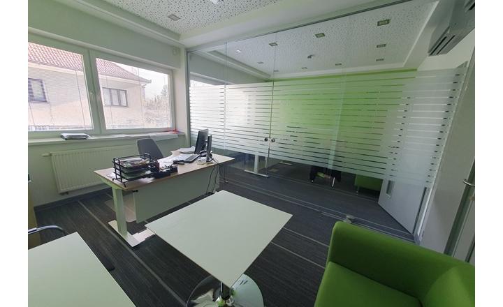 Moderní kancelárske priestory+3izb.byt, Piešťany,Ststaničná - fotografia 5