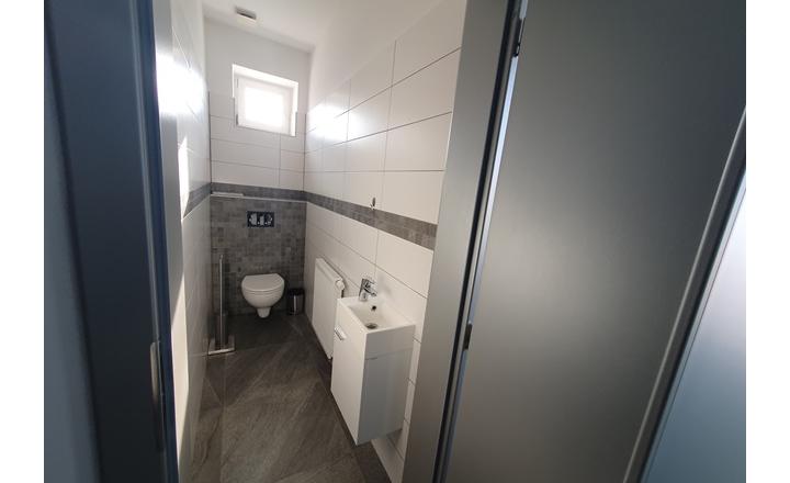 Moderní kancelárske priestory+3izb.byt, Piešťany,Ststaničná - fotografia 12