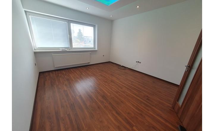 Moderní kancelárske priestory+3izb.byt, Piešťany,Ststaničná - fotografia 26
