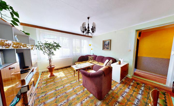 🔥 NOVÁ CENA 64 900 €! Veľký 3-izbový byt s loggiou v Smolníku – vytvorte si domov podľa seba - fotografia 10