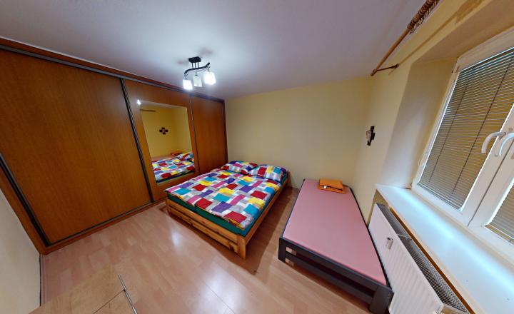 ŽILINA CENTRUM - 2 IZBOVÝ BYT NA PRENÁJOM - fotografia 3