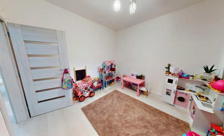4-izb. zariadený rodinný dom 1241m2 Dvorníky pri Hlohovci, - fotografia 15