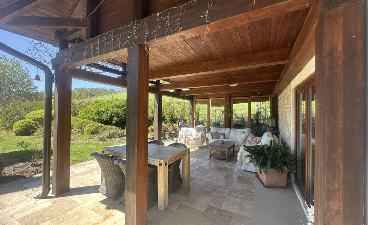 Rodinný dom (2x bytová jednotka) 5400m2 Podbranč pri Senici