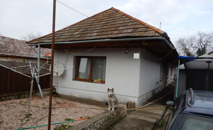 Rodinný dom, 120 m2, garáž, Tekovské Lužany, okr.  Levice