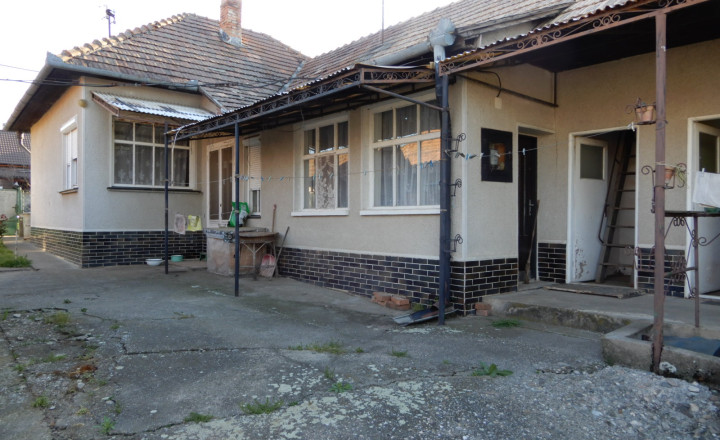 Rodinný dom, 130 m2, garáž, letná kuchyňa, Farná, okr. Levice