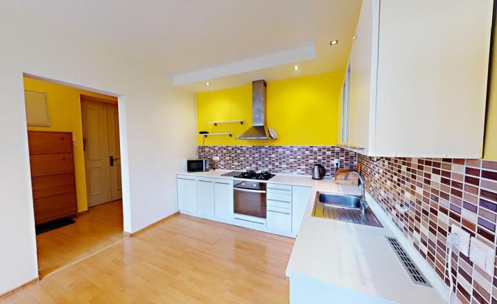 STAROMESTSKÝ 2-IZBOVÝ BYT S BALKÓNOM, 87m2, ŽILINA - CENTRUM - fotografia 5