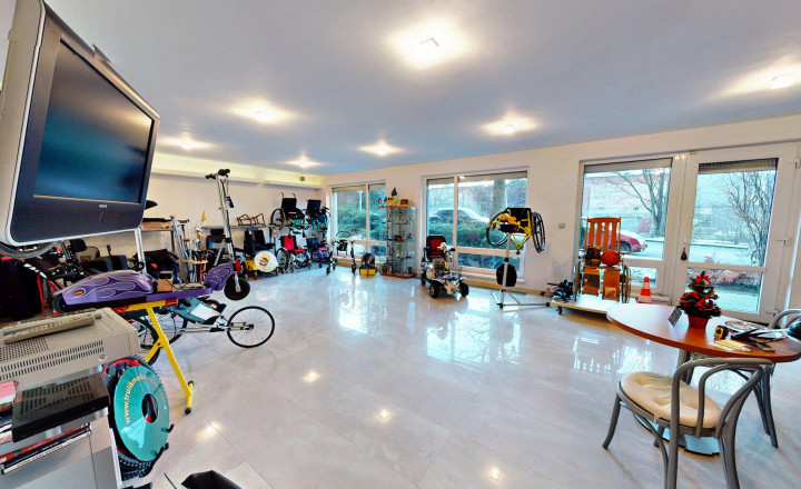 OBCHODNÝ PRIESTOR S KANCELÁRIOU, 98,60 m², ŽILINA – ŠAŠVÁRKA