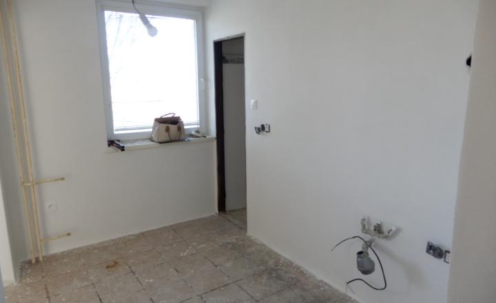 Slnečný 3 izbový byt, 86 m2, balkón, Demandice, okr.  Levice - fotografia 5