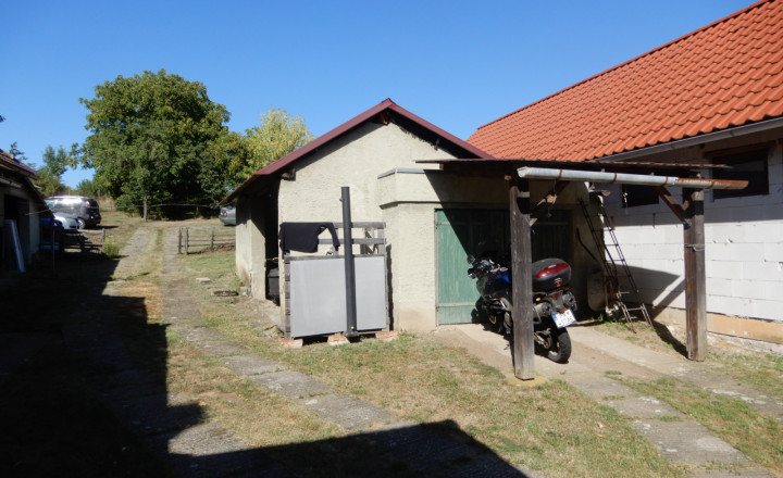 Útulný rodinný dom, 130 m2, garáž, Malé Kozmálovce, okr. Levice - fotografia 14