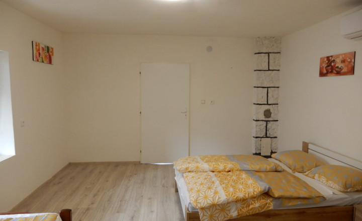 Útulný Rodinný dom, 130 m2, rekonštrukcia, Zbrojníky, okr. Levice - fotografia 7