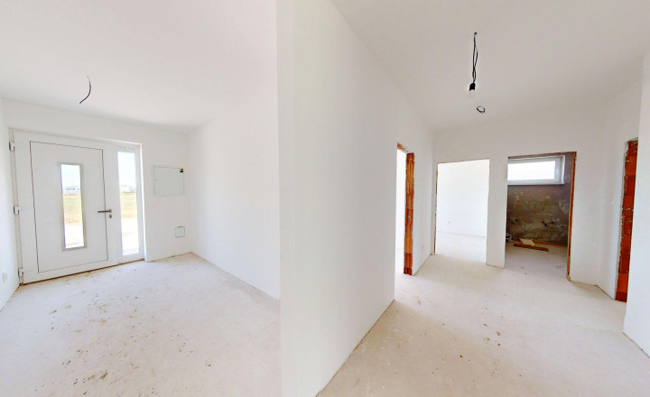 4 izbový bungalov, garáž, 540m2, Hájna ulica, Bernolákovo - fotografia 4