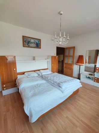 Exkluzívne na predaj  5 izbový  rodinný dom - fotografia 7